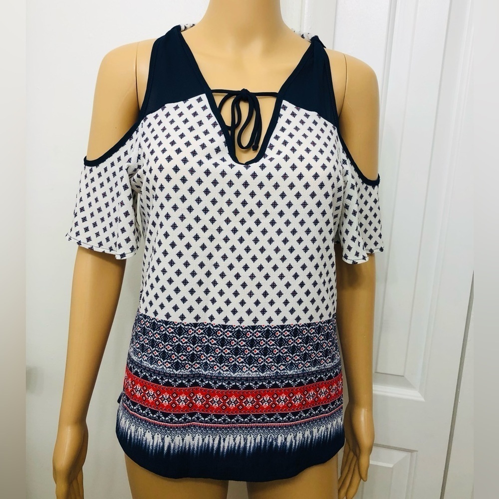 Together Clothing cold shoulder Top blouse Size M